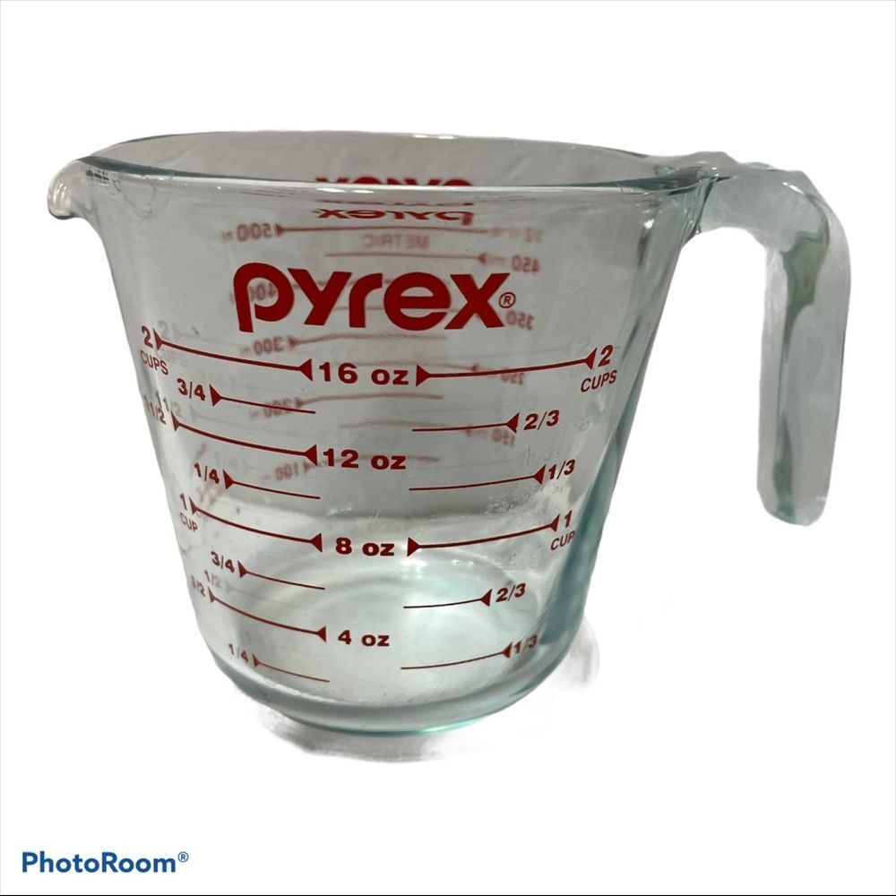 Vintage Pyrex Glass 2 Cups Clear Measuring Cup